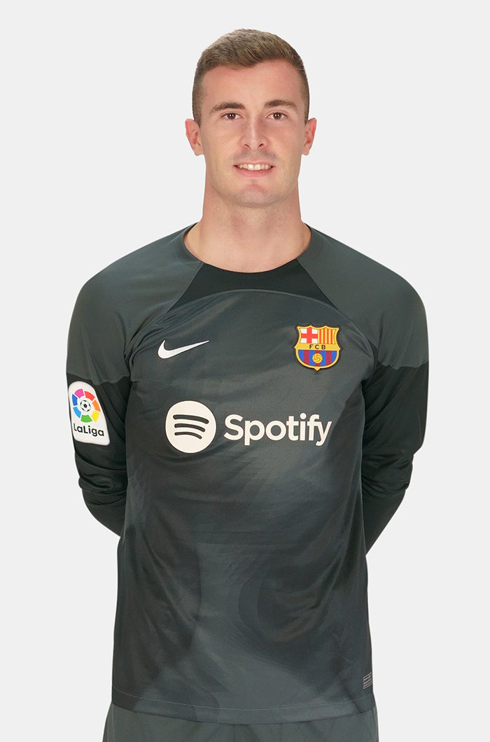 LFP - FC Barcelona Goalkeeper black Shirt 22/23 - IÑAKI PEÑA