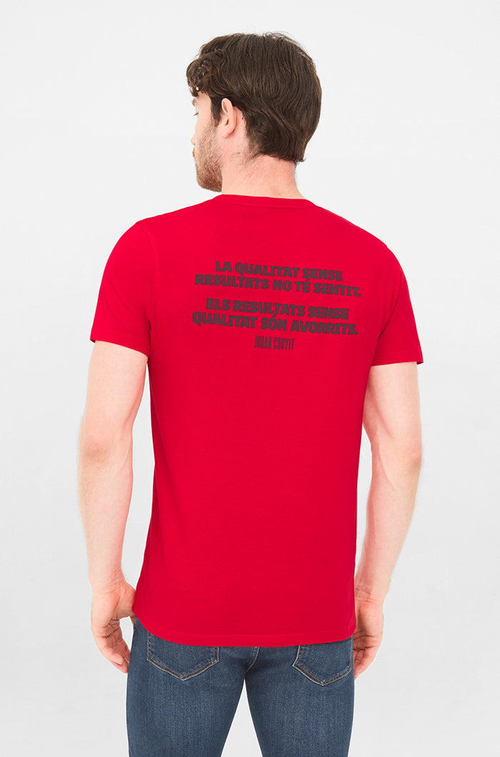Camiseta “Gallina de Piel” de la colección Johan Cruyff